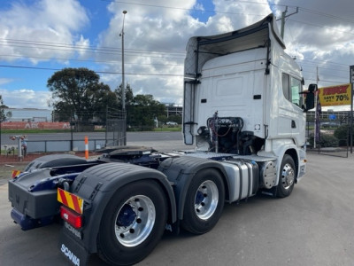Scania R560 Auto Sleeper Primemover - Image 3